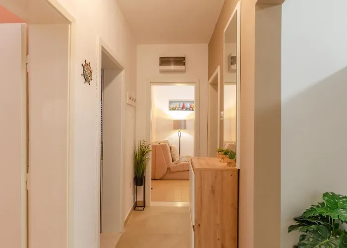 Ranko Apartament Zavalatica